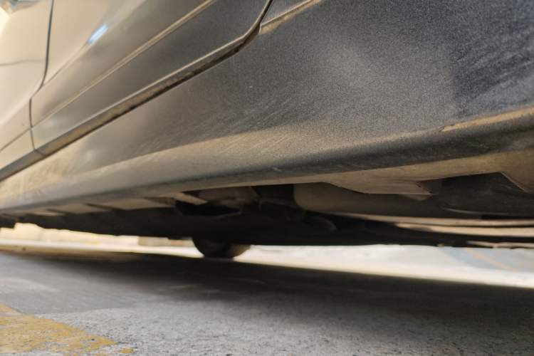 Used Lincoln MKZ 2020 2.0T Deluxe Edition Chassis Rear Left