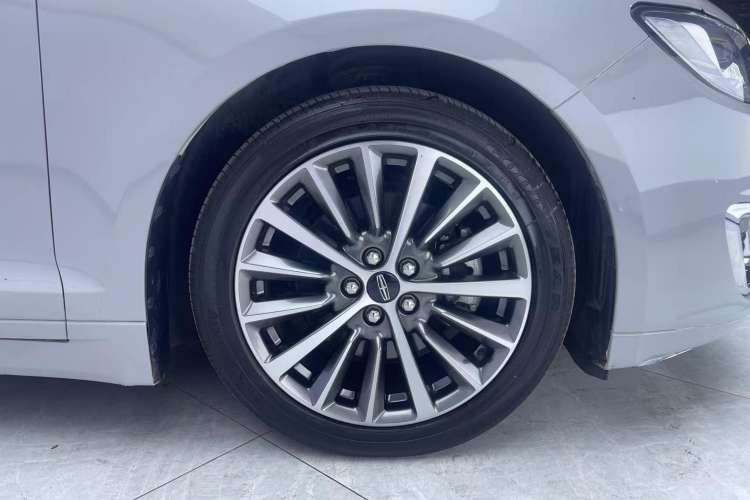 Used Lincoln MKZ 2020 2.0T Luxury Edition Left Front Wheel Hub