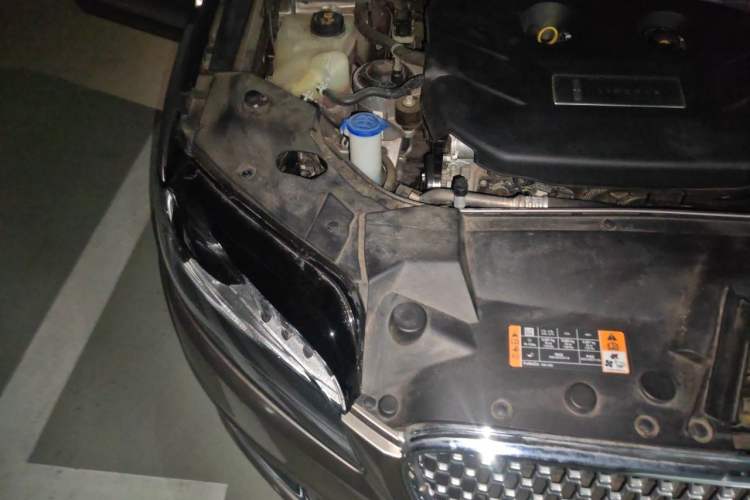 Used Lincoln MKZ 2020 2.0T Deluxe Edition Right Front Headlight