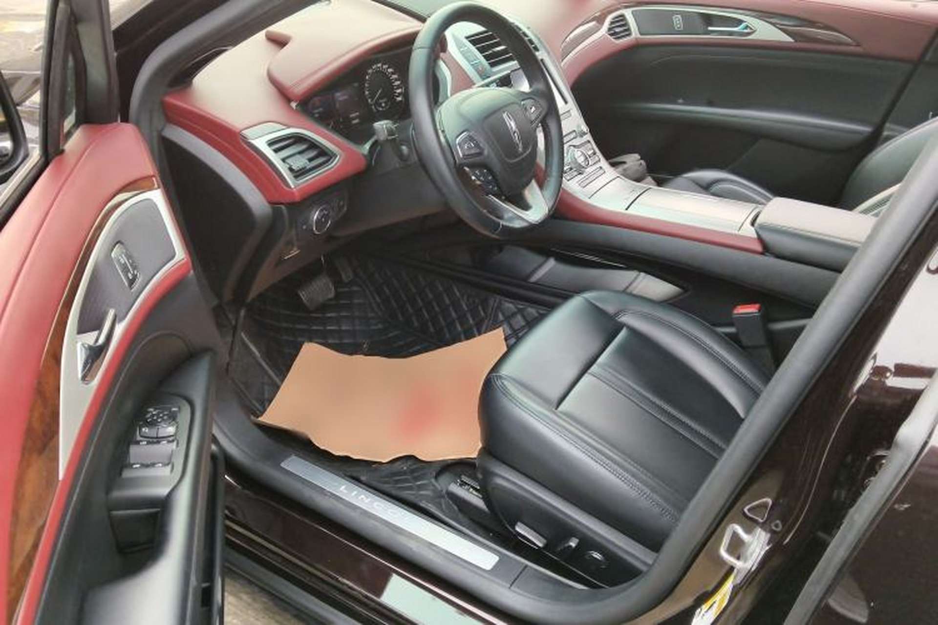Used Lincoln MKZ 2020 2.0T Deluxe Edition Driver Seat