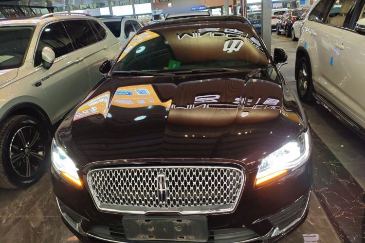 Used Lincoln MKZ 2020 2.0T Deluxe Edition Front