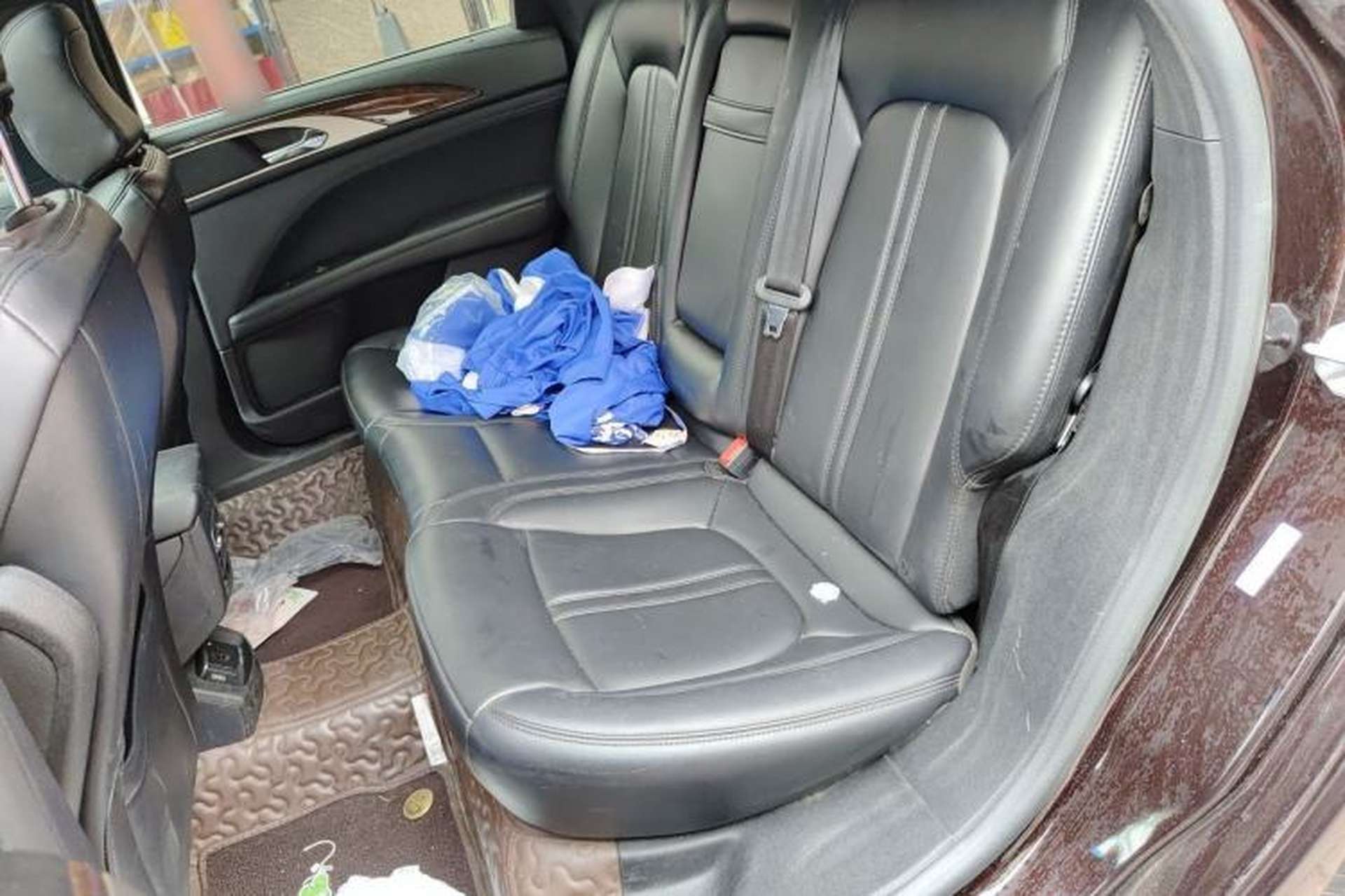 Used Lincoln MKZ 2020 2.0T Deluxe Edition Left Rear Seat