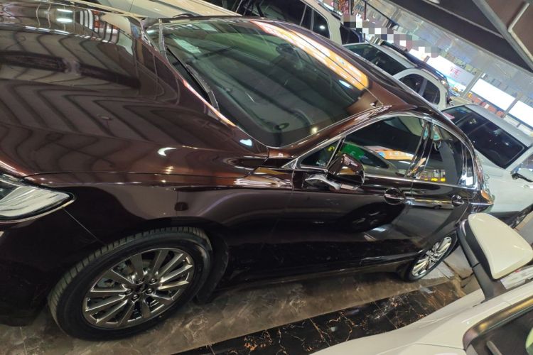 Used Lincoln MKZ 2020 2.0T Deluxe Edition Left Side