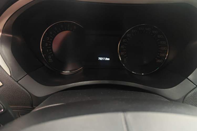Used Lincoln MKZ 2020 2.0T Deluxe Edition Odometer Close Up