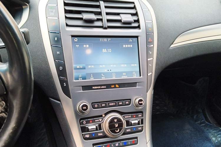 Used Lincoln MKZ 2020 2.0T Prestige Edition Audio And AC Panel