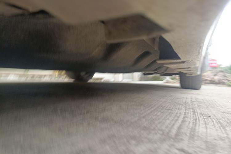 Used Lincoln MKZ  Chassis Front Left