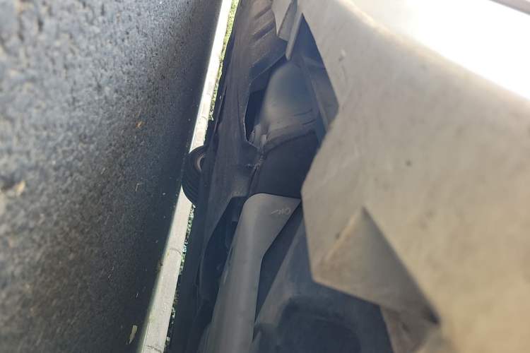 Used Lincoln MKZ 2020 2.0T Deluxe Edition Chassis Rear Left
