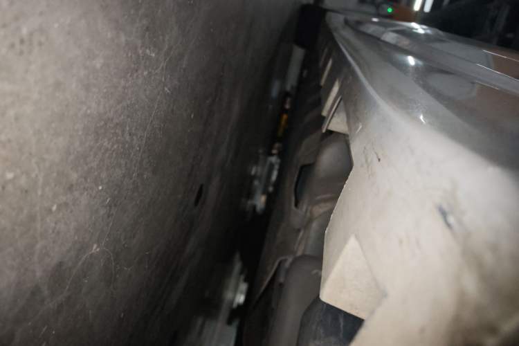 Used Lincoln MKZ 2020 2.0T Prestige Edition Chassis Rear Left