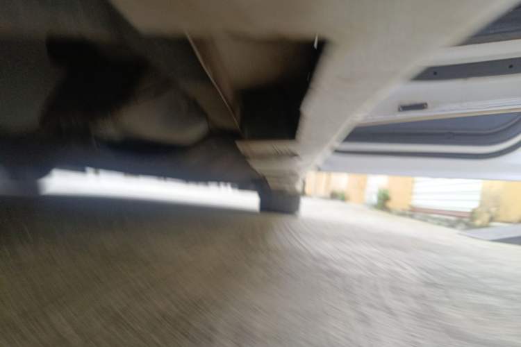 Used Lincoln MKZ  Chassis Rear Right