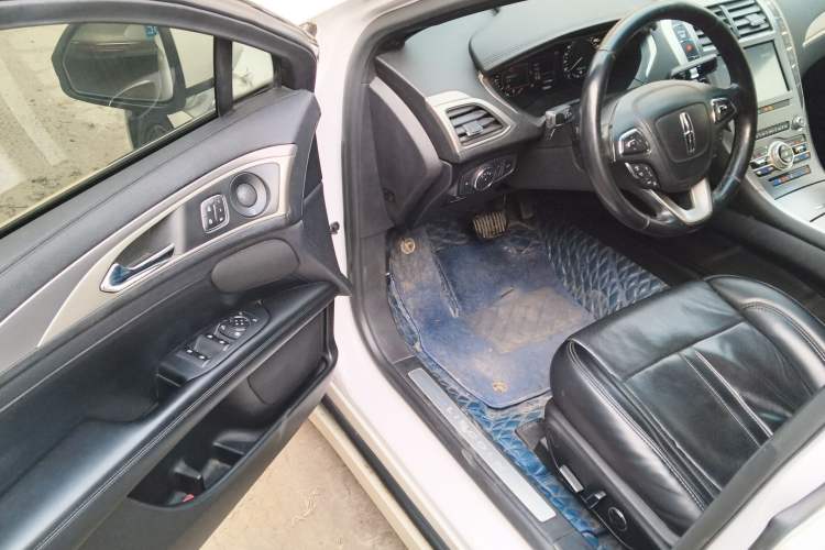 Used Lincoln MKZ 2020 2.0T Prestige Edition Driver Seat