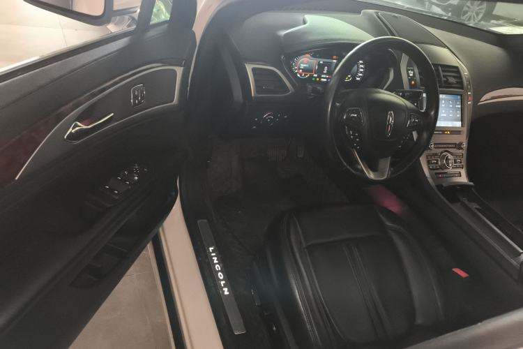 Used Lincoln MKZ 2020 2.0T Deluxe Edition Driver Seat