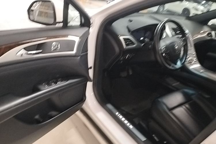 Used Lincoln MKZ 2020 2.0T Deluxe Edition Driver Seat