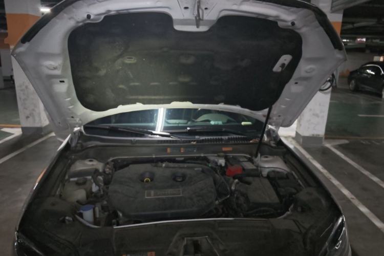 Used Lincoln MKZ 2020 2.0T Prestige Edition Engine Bay
