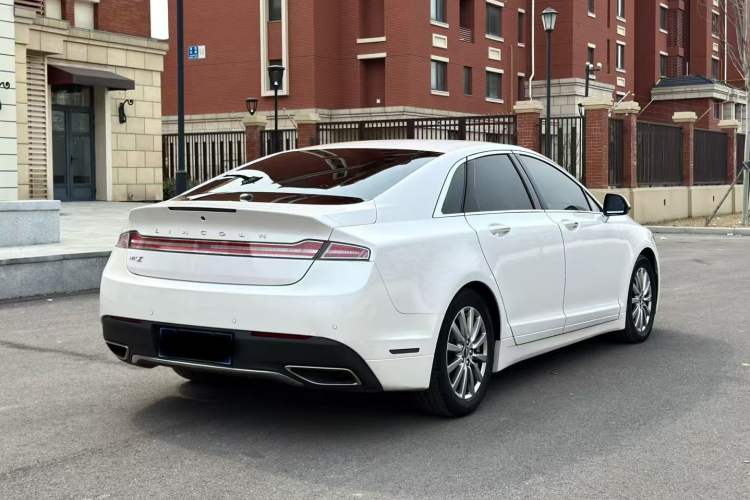 Used Lincoln MKZ 2020 2.0T Deluxe Edition Exterior 2