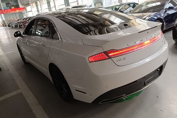 Used Lincoln MKZ 2020 2.0T MONO Limited Edition Prestige Version MONO WHITE Exterior 2