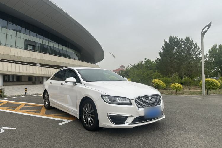 Used Lincoln MKZ 2020 2.0T Deluxe Edition Exterior 2