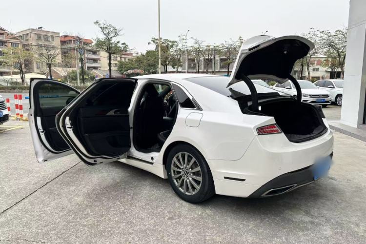 Used Lincoln MKZ 2020 2.0T Deluxe Edition Exterior 3