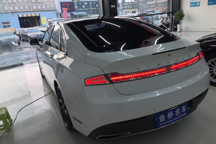 Used Lincoln MKZ 2020 2.0T MONO Limited Luxury Edition MONO WHITE Exterior 3