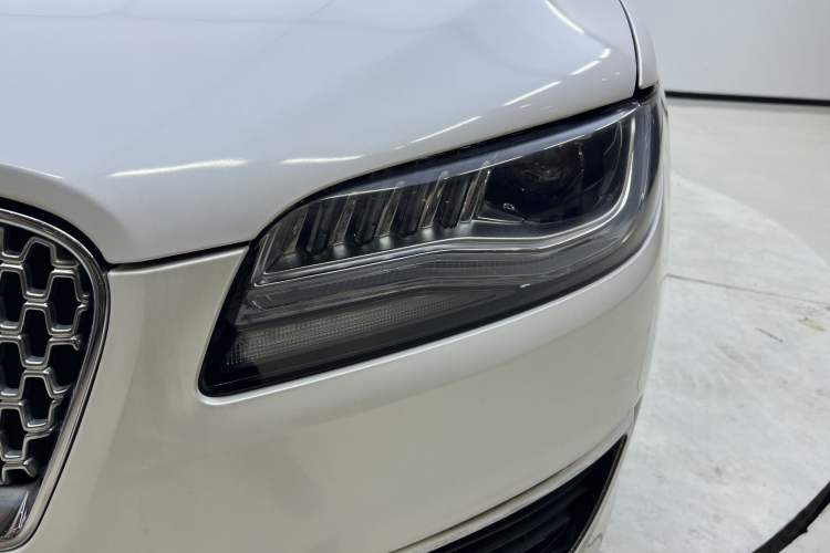 Used Lincoln MKZ 2020 2.0T Deluxe Edition Exterior 5