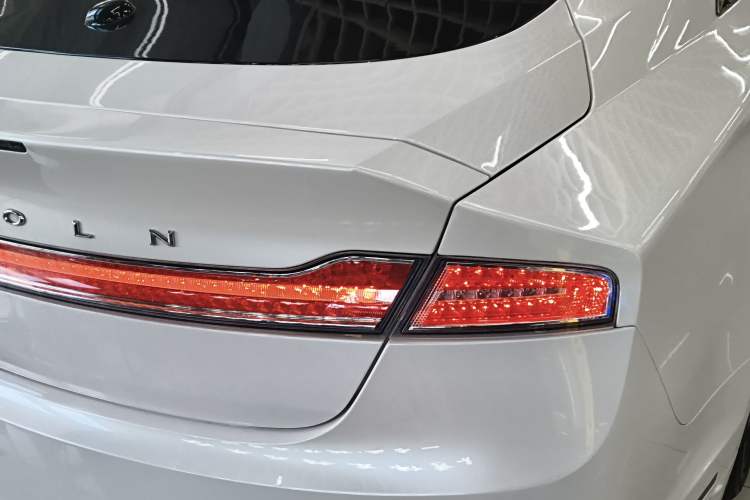 Used Lincoln MKZ 2020 2.0T Deluxe Edition Exterior 6