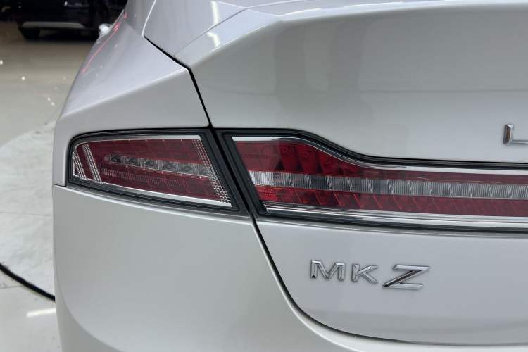Used Lincoln MKZ 2020 2.0T Deluxe Edition Exterior 7