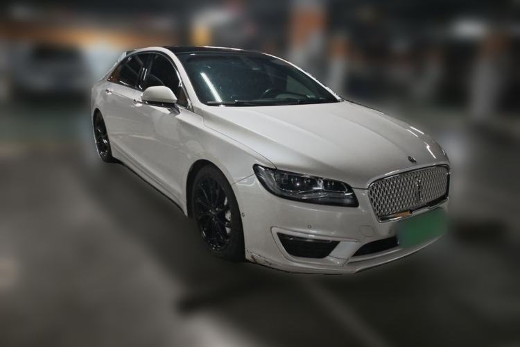 Used Lincoln MKZ 2020 2.0T Prestige Edition Front Right 45 Deg