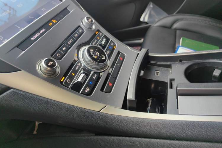Used Lincoln MKZ 2020 2.0T Luxury Edition Gear Lever