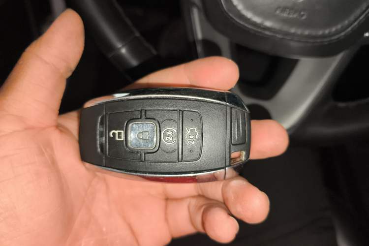Used Lincoln MKZ 2020 2.0T Deluxe Edition Interior 1