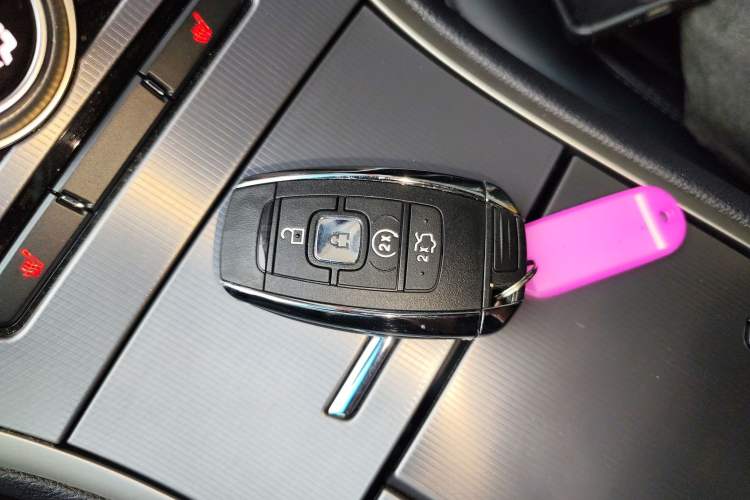 Used Lincoln MKZ 2020 2.0T Deluxe Edition Interior 1