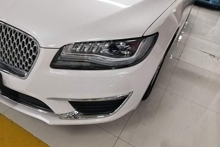 Used Lincoln MKZ 2020 2.0T Deluxe Edition Left Front Headlight