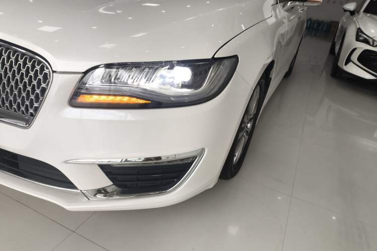 Used Lincoln MKZ 2020 2.0T Deluxe Edition Left Front Headlight