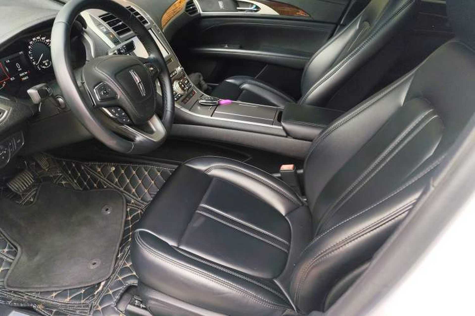 Used Lincoln MKZ 2020 2.0T Deluxe Edition Left Front Seat