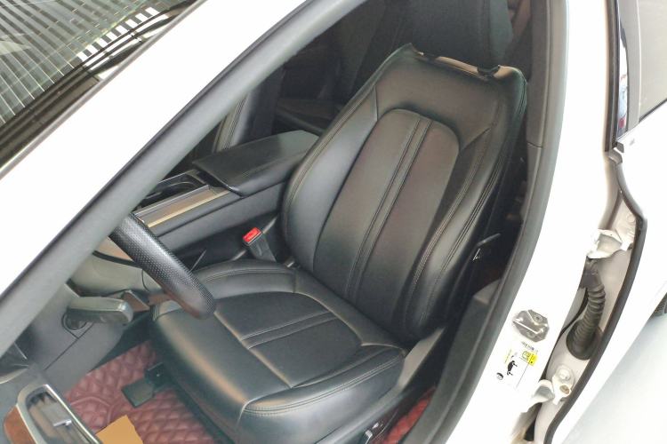 Used Lincoln MKZ 2020 2.0T Deluxe Edition Left Front Seat