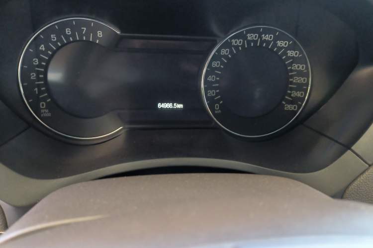 Used Lincoln MKZ 2020 2.0T Deluxe Edition Odometer Close Up