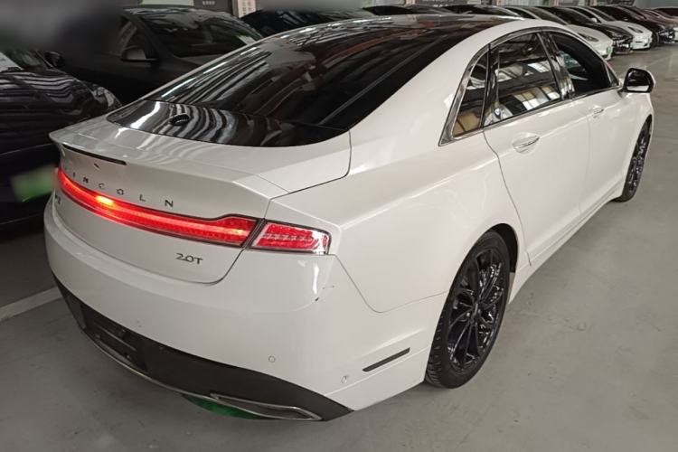 Used Lincoln MKZ 2020 2.0T MONO Limited Edition Prestige Version MONO WHITE Rear Right 45 Deg