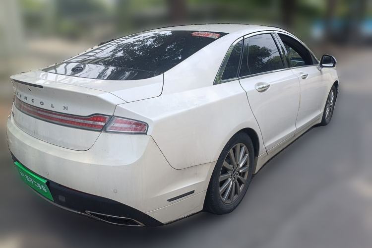 Used Lincoln MKZ 2020 2.0T Deluxe Edition Rear Right 45 Deg