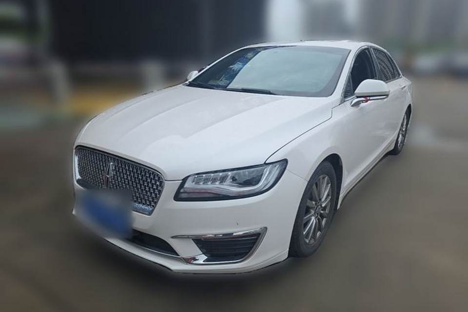 Lincoln MKZ 2020