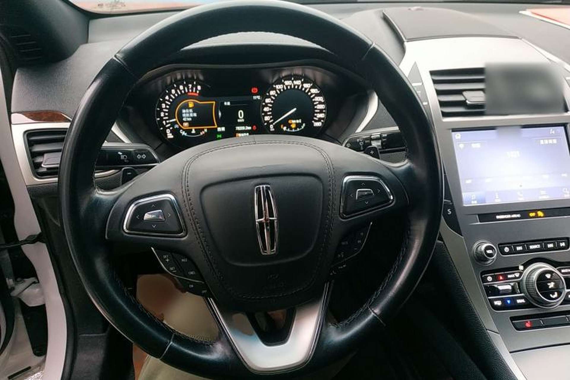 Used Lincoln MKZ 2020 2.0T Deluxe Edition Steering Wheel