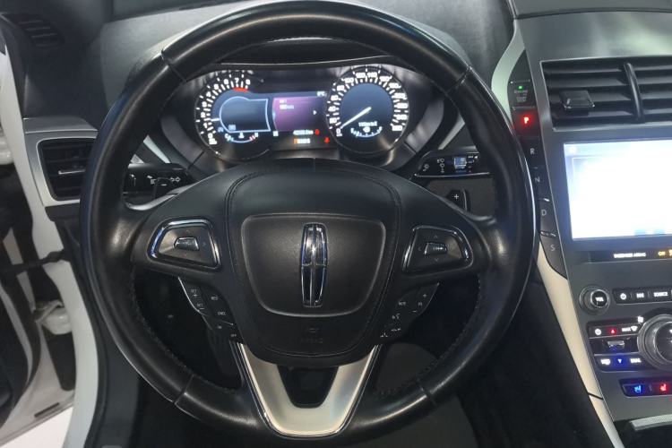 Used Lincoln MKZ 2020 2.0T MONO Limited Luxury Edition MONO WHITE Steering Wheel