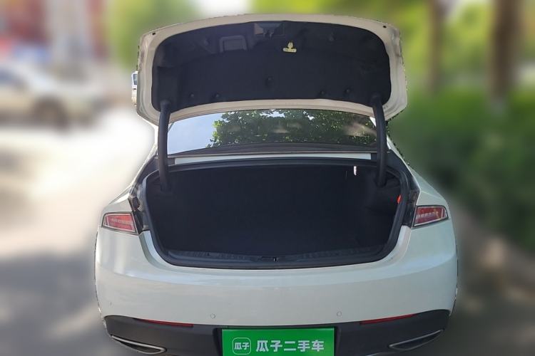 Used Lincoln MKZ 2020 2.0T Deluxe Edition Trunk