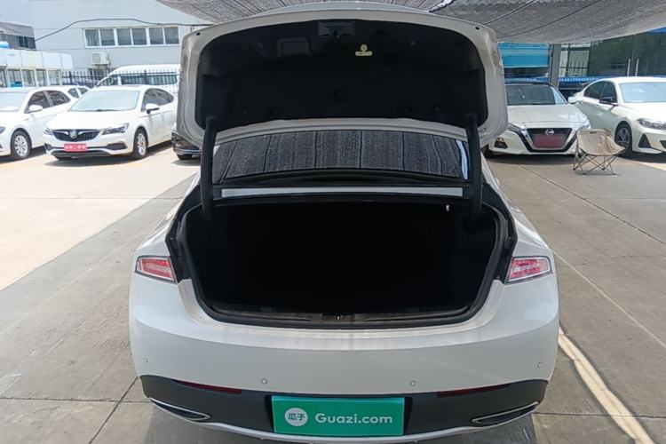 Used Lincoln MKZ 2020 2.0T MONO Limited Edition Prestige Version MONO WHITE Trunk