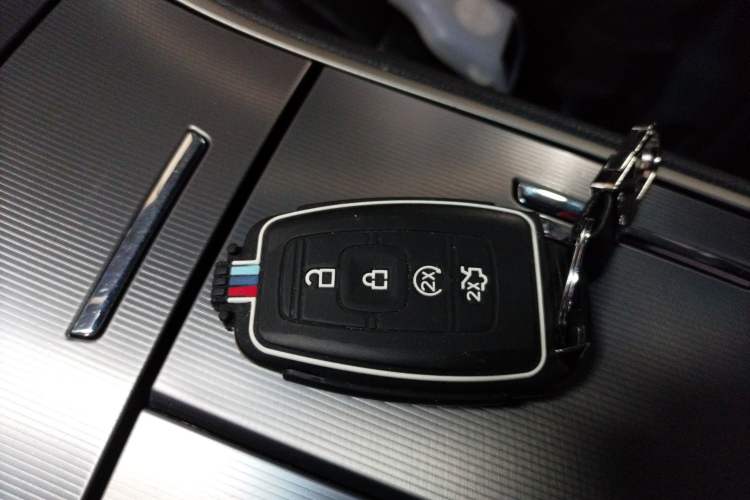Used Lincoln MKZ 2020 2.0T Deluxe Edition Vehicle Key