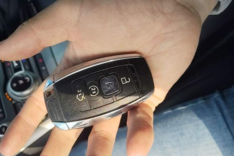 Used Lincoln MKZ 2020 2.0T Deluxe Edition Vehicle Key