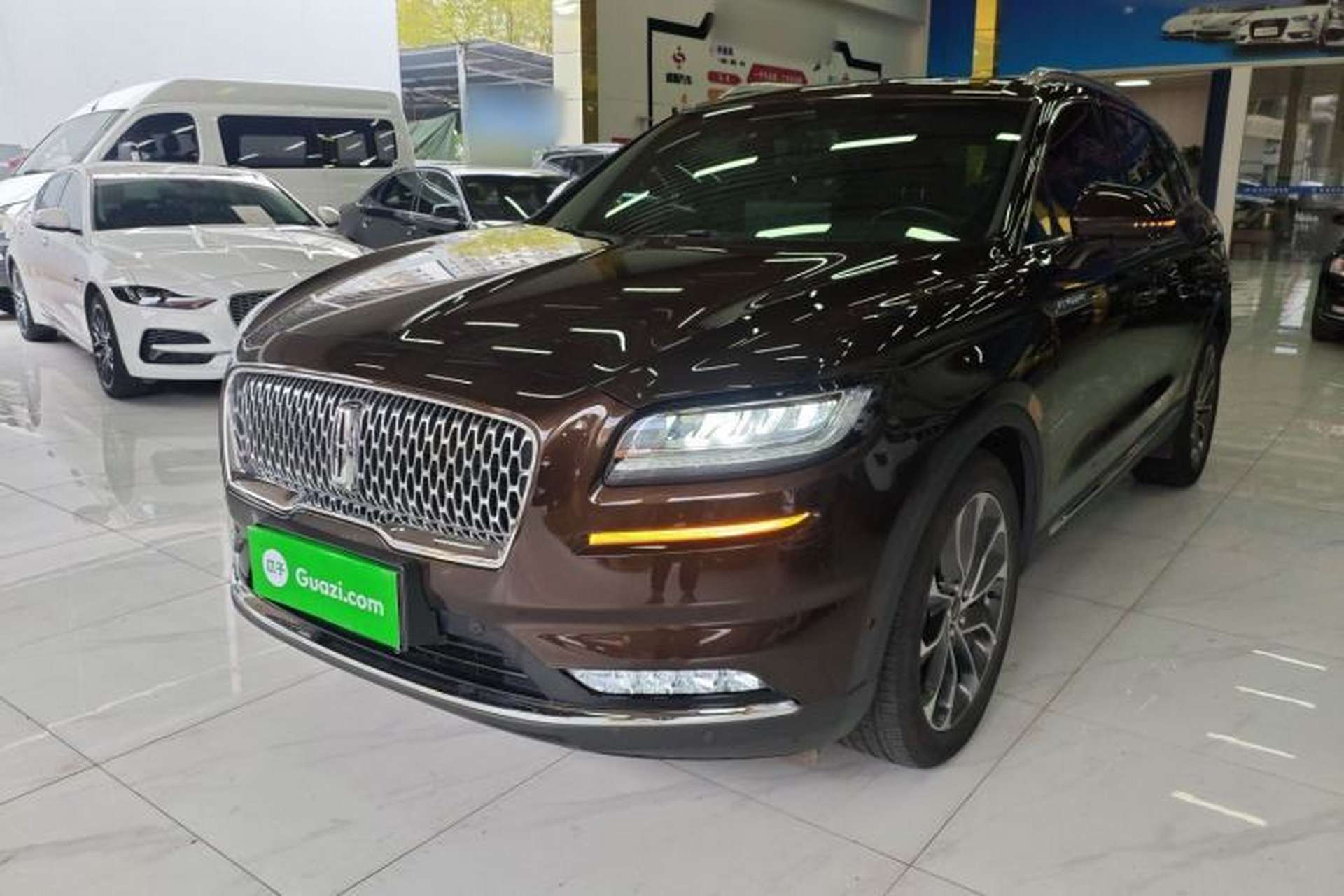 Used Lincoln Nautilus 2021 2.0T Four-Wheel Drive Luxury Edition Front Left 45 Deg