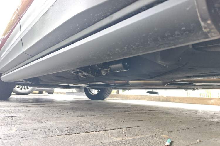 Used Lincoln Nautilus 2023 2.0T Four-Wheel Drive Zunrui Version Left Side Sill
