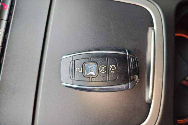 Used Lincoln Nautilus 2019 2.0T Two-Wheel Drive Luxury Edition China VI Standard Vehicle Key