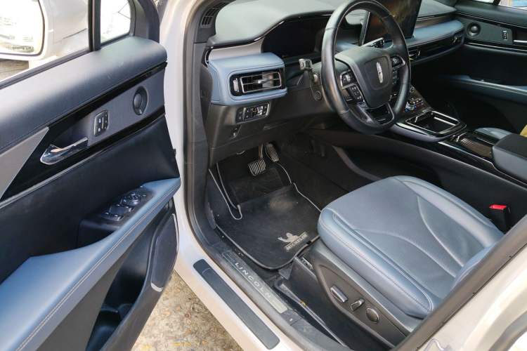 Used Lincoln Nautilus 2021 2.0T Four-Wheel Drive Luxury Edition Driver Seat