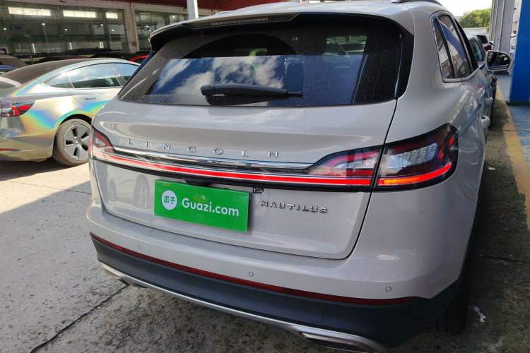 Used Lincoln Nautilus 2021 2.0T Four-Wheel Drive Luxury Edition Rear