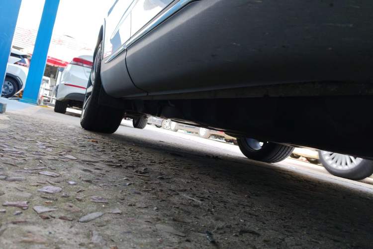 Used Lincoln Nautilus 2021 2.0T Four-Wheel Drive Luxury Edition Right Side Sill