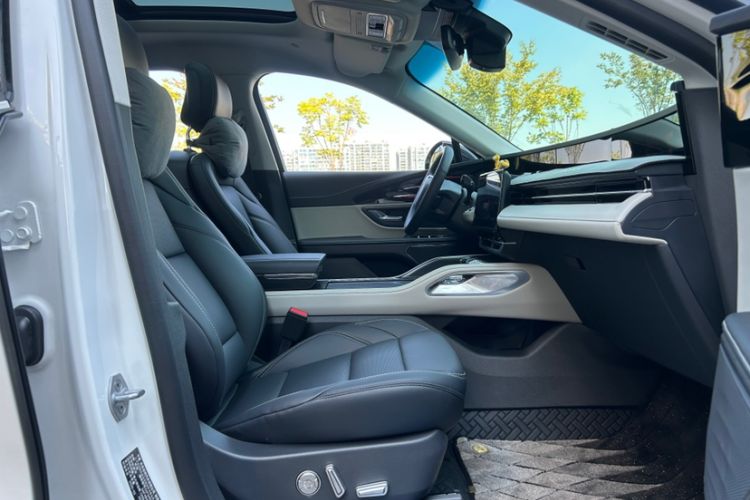 Used Lincoln Nautilus 2025 2.0T Four-Wheel Drive Luxury Edition Interior 7